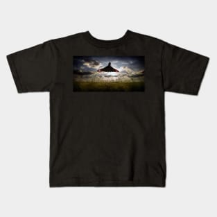 Vulcan Touching Down Kids T-Shirt